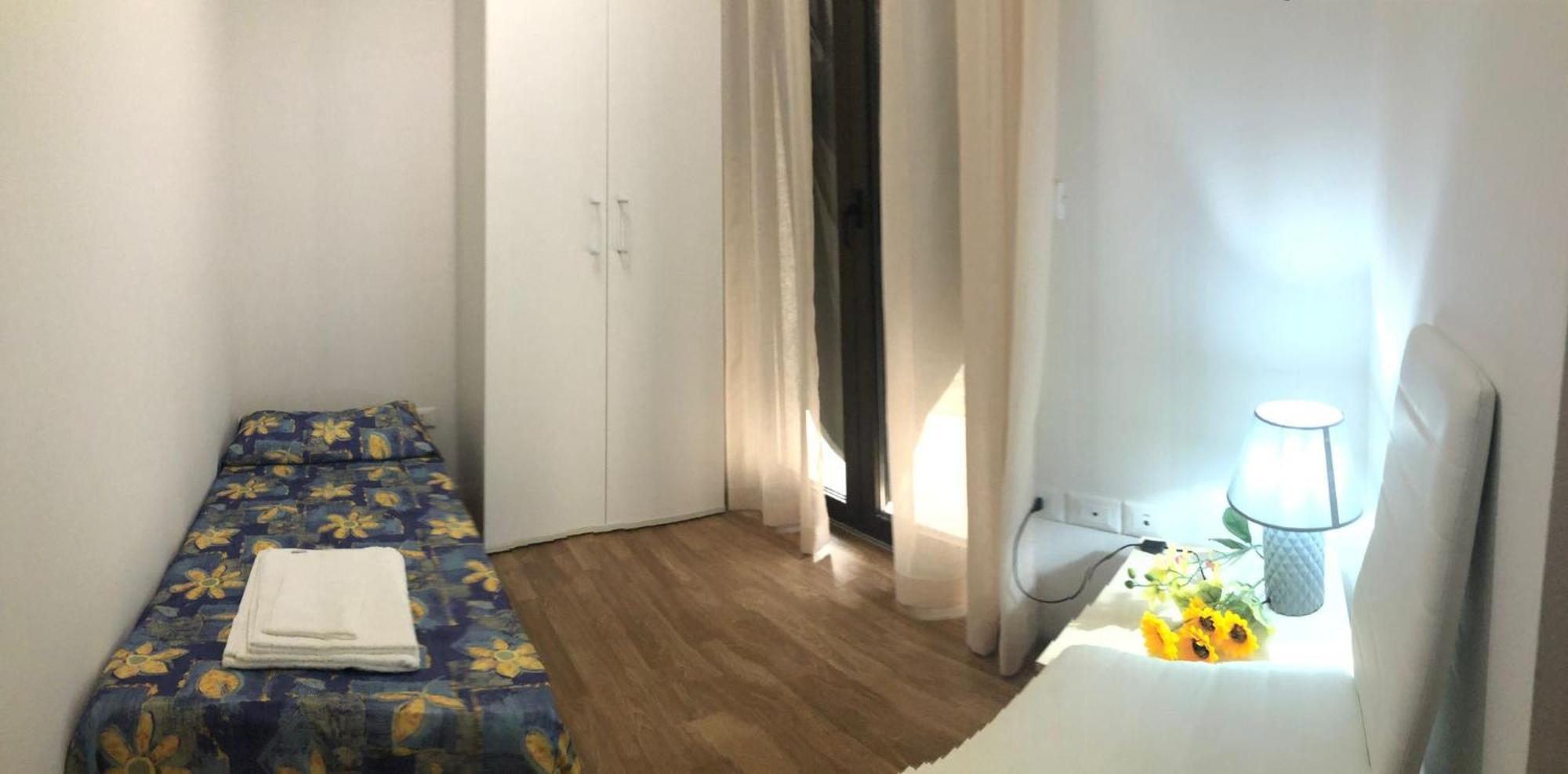 Appartamenti Lago Blu Riva del Garda Habitación foto
